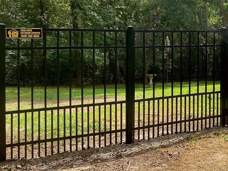 Lufkin Texas residential and commercial aluminum fence company