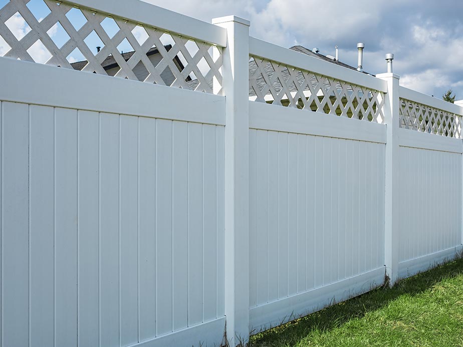 Residential Vinyl Fence Company In Lufkin Texas