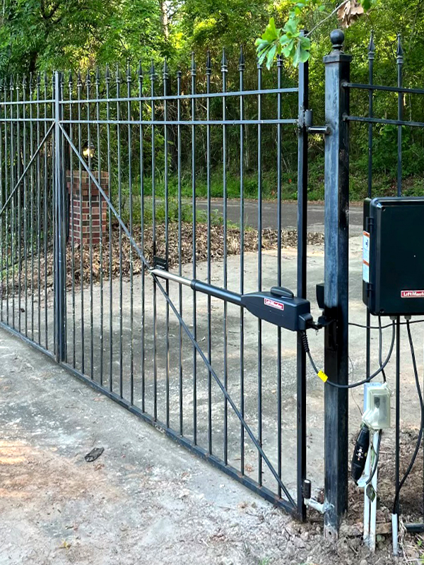 Gate Automation contractor in the Lufkin Texas area.