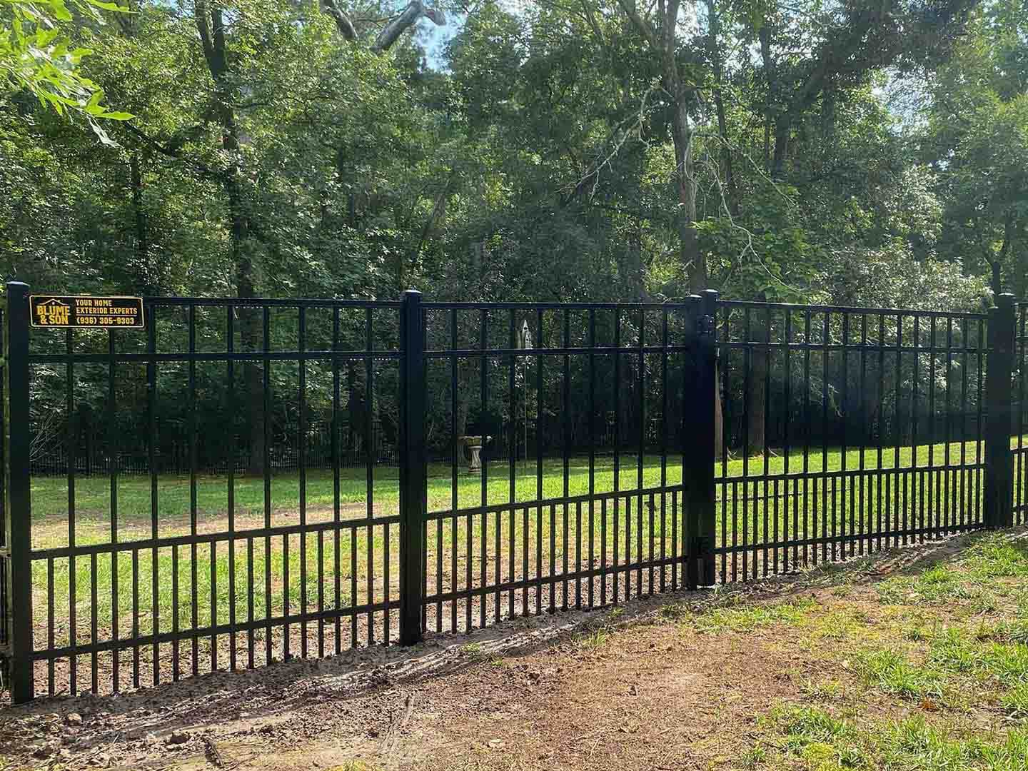 East Texas Black 3-Rail Aluminum Fence