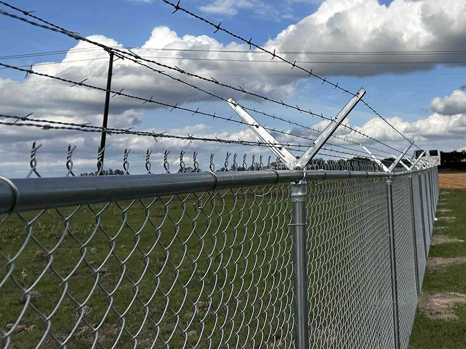 Commercial fencing in Lufkin, Texas
