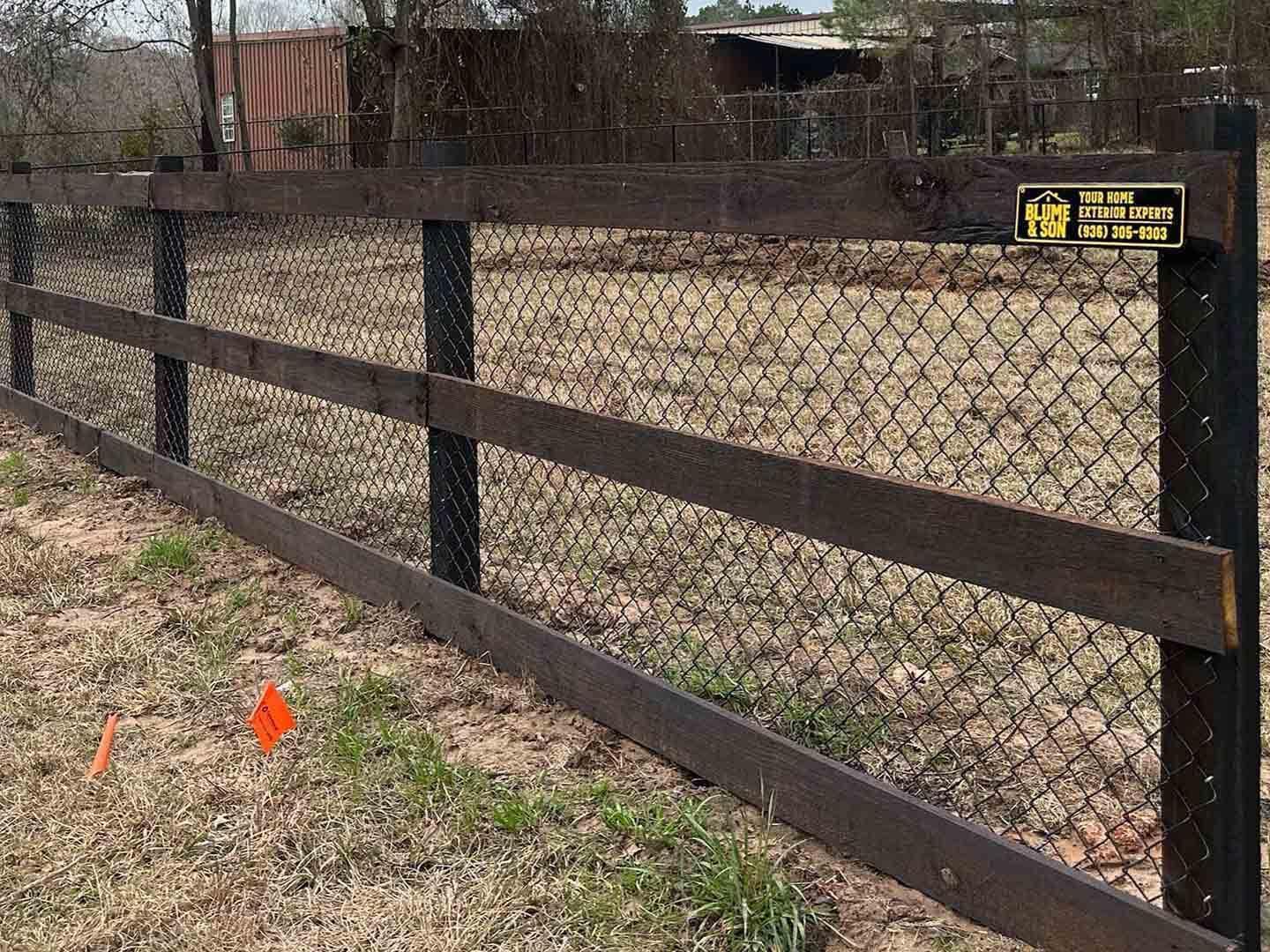 Wood Mesh Fence in Lufkin, Texas