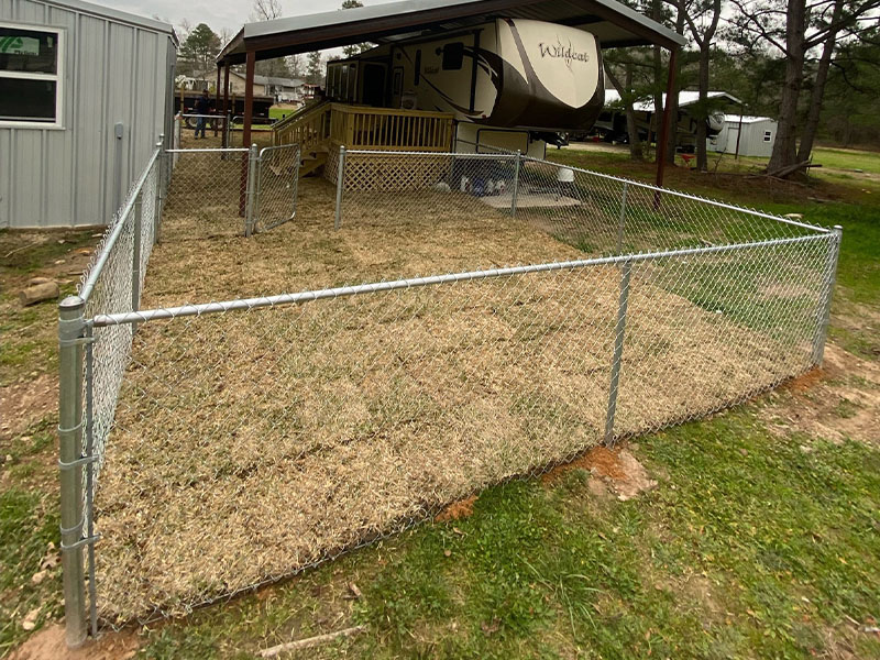 Galvanized chain link fence for residential backyard in Lufkin Texas