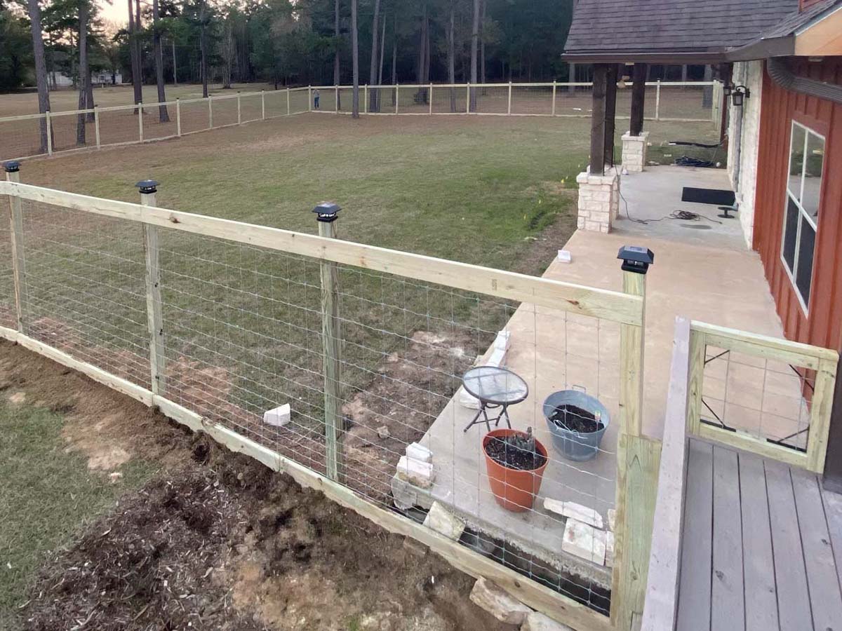 Lufkin TX Residential Wood Fence With Wire Mesh