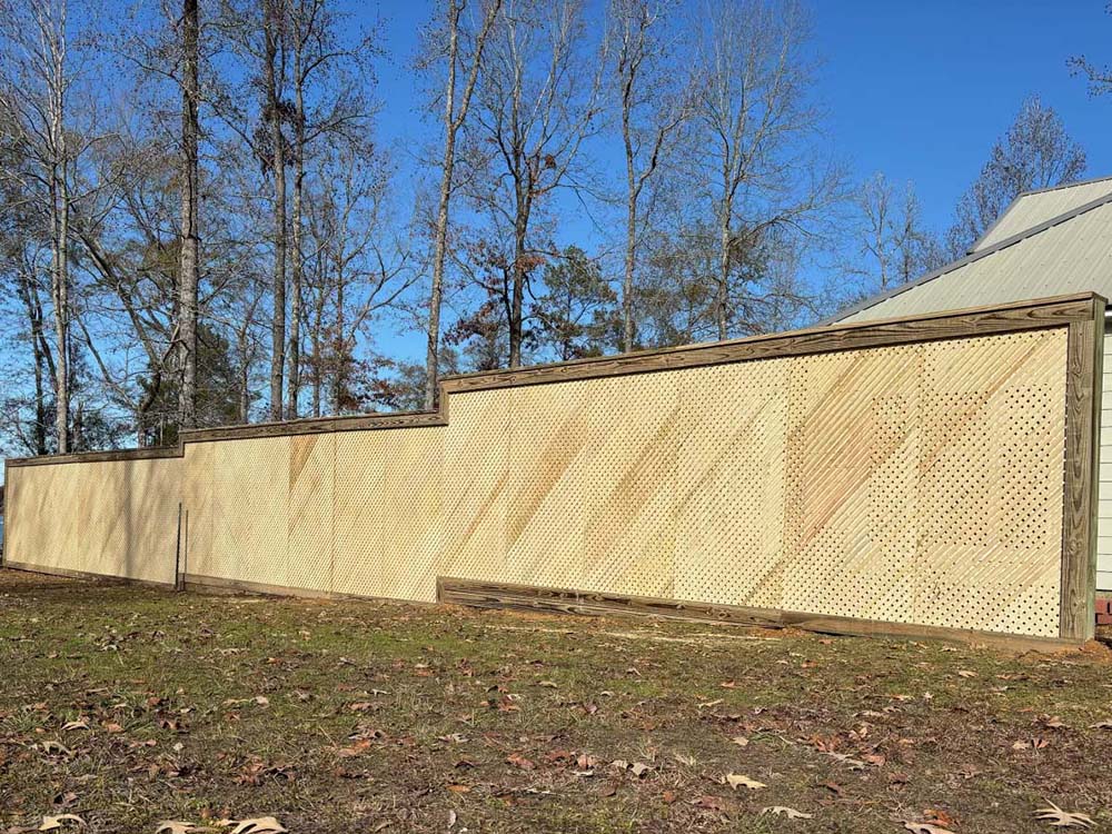 Custom Lattice Wood Fence for Homes in Lufkin Texas